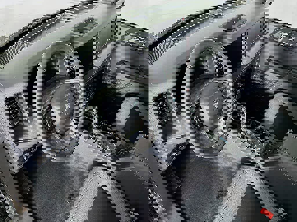 New 2025 Ford Bronco Big Bend image 2