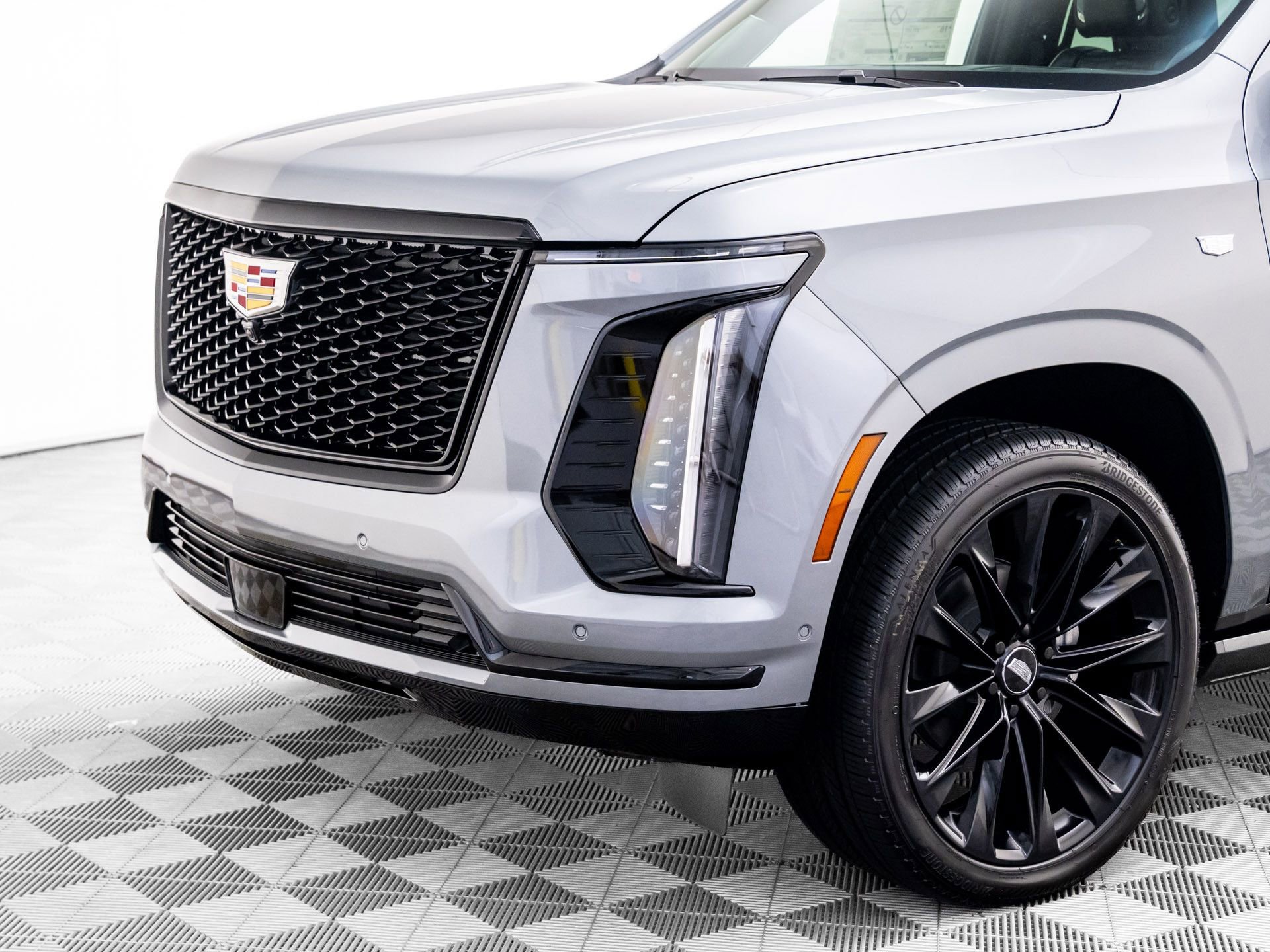 New 2026 Cadillac Escalade Platinum Sport w/ LPO, ONYX Package image 38