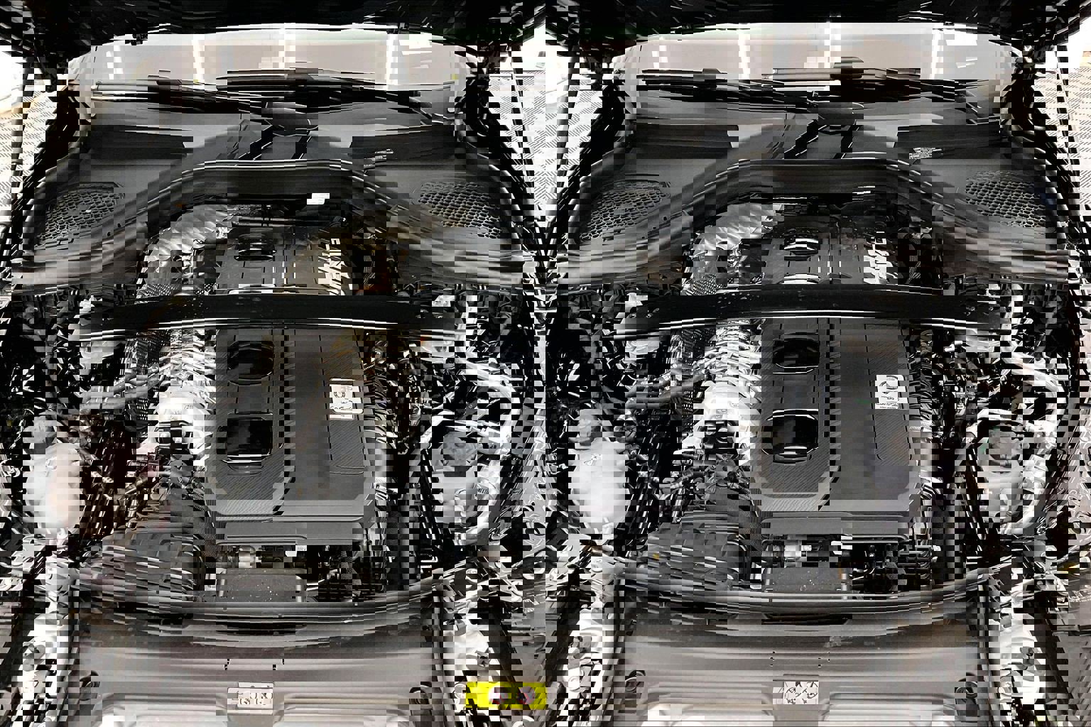 Used 2026 Mercedes-Benz GLC 43 AMG 4MATIC image 9