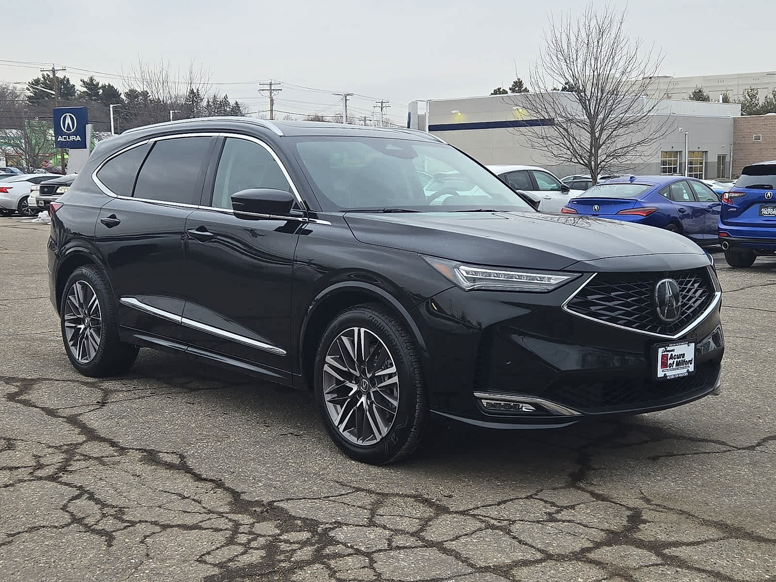 Certified 2025 Acura MDX SH-AWD w/ Advance Package image 4