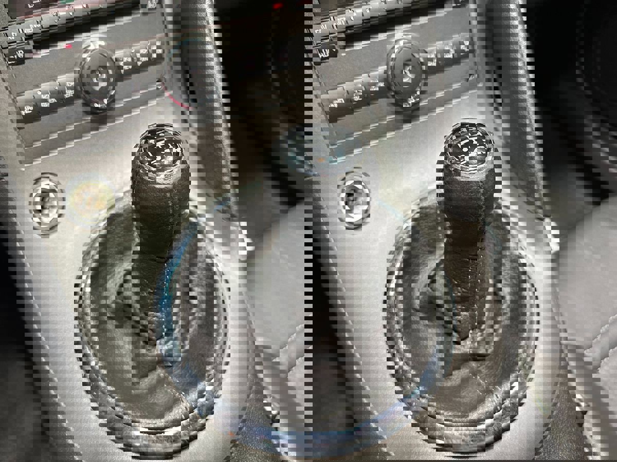 Used 2008 Pontiac Solstice GXP w/ Premium Package image 29