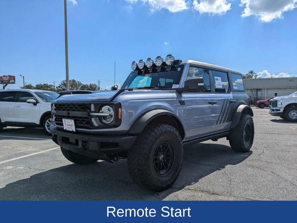 Certified 2025 Ford Bronco Badlands AWD/4WD image 8