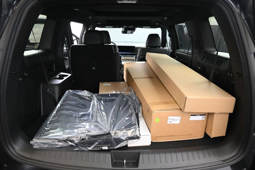 New 2026 Hyundai Santa Fe Calligraphy AWD/4WD image 17