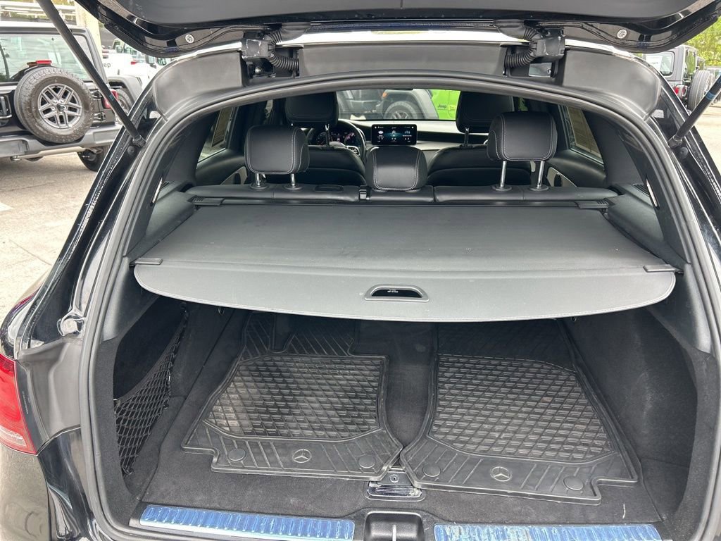 Used 2022 Mercedes-Benz GLC 300 image 27