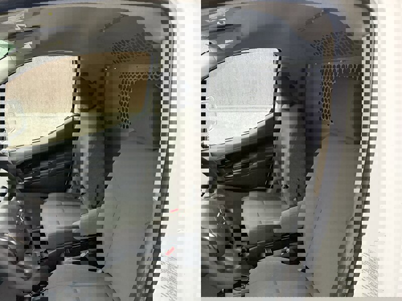 Used 2017 Nissan NV200 SV image 16