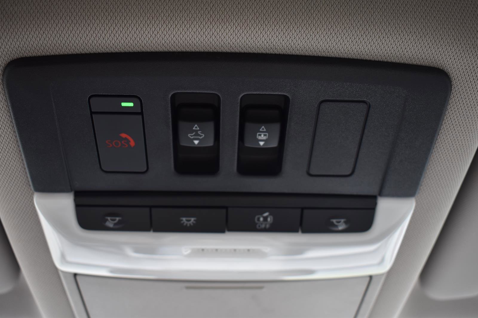 Used 2023 Nissan Rogue SL w/ SL Premium Package FWD image 48