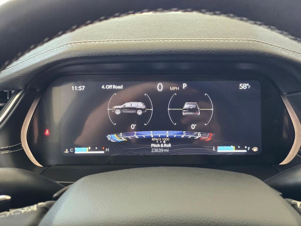 Used 2023 Jeep Grand Cherokee Limited w/ Trailer Tow Prep Group (B) image 28