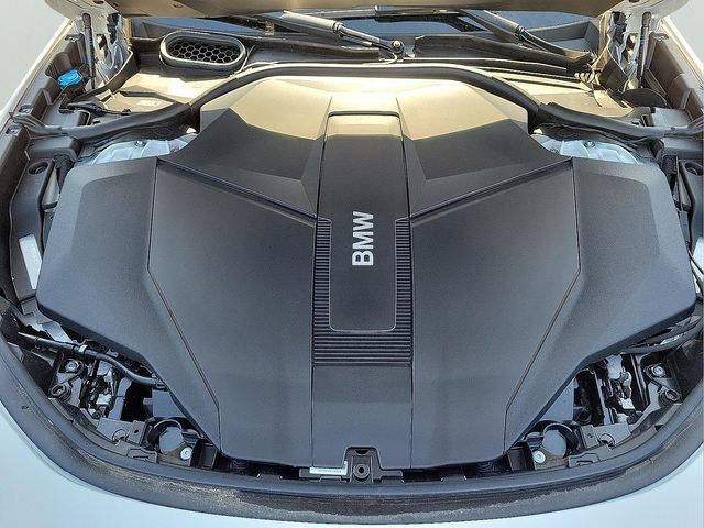 New 2026 BMW i7 xDrive60 w/ Executive Package AWD/4WD image 12