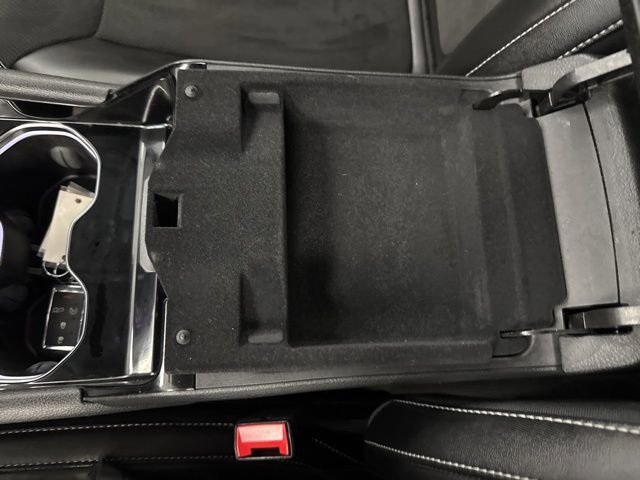 Used 2023 Jeep Grand Cherokee L Laredo image 49