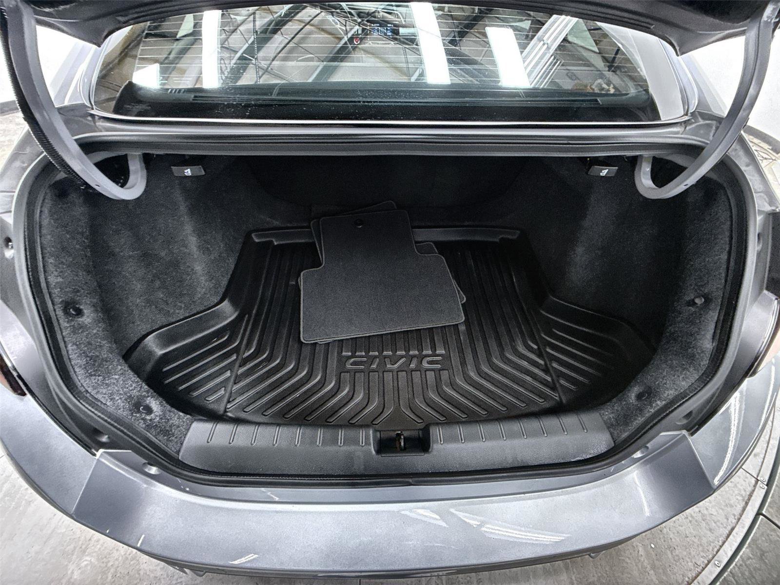 Used 2017 Honda Civic EX-L image 31