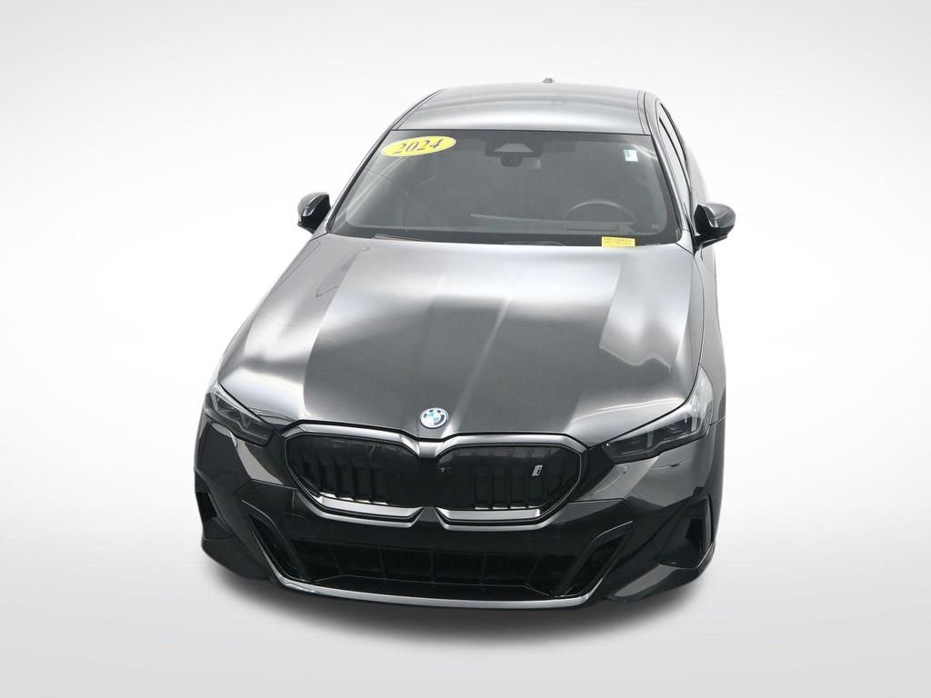 Used 2024 BMW i5 eDrive40i w/ M Sport Package image 24