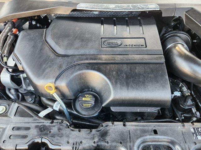 Used 2024 Land Rover Range Rover Evoque Dynamic SE image 33