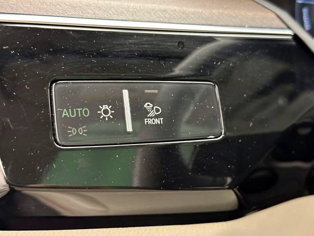 Certified 2024 Audi Q8 e-tron Premium Plus w/ Premium Plus Package AWD/4WD image 26
