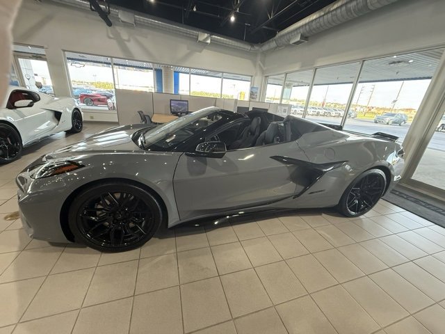 Used 2024 Chevrolet Corvette Z06 w/ Stealth Interior Trim Package image 4