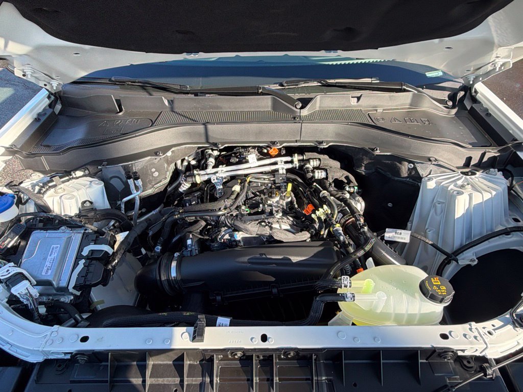 New 2027 Ford Explorer Active AWD/4WD image 15