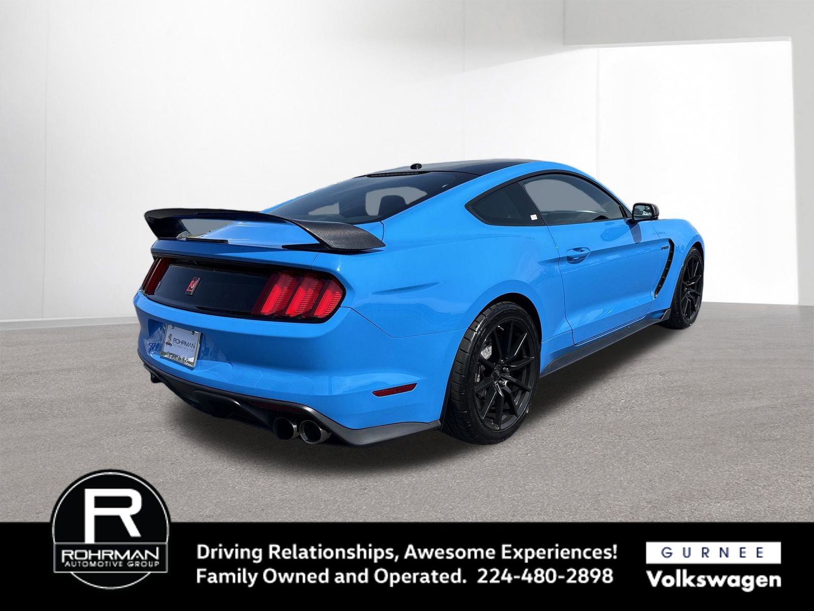 Used 2017 Ford Mustang Shelby GT350 w/ Electronics Package RWD image 9