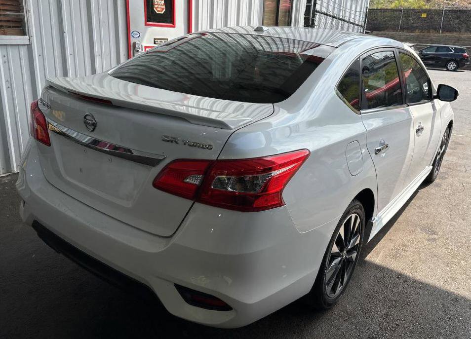 Used 2017 Nissan Sentra SR Turbo image 3