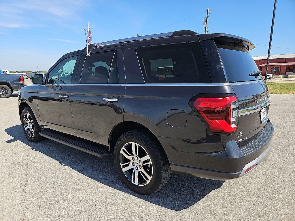 Used 2024 Ford Expedition Limited RWD image 4