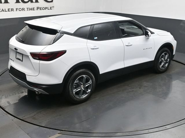 New 2025 Chevrolet Blazer LT w/ LPO, Floor Liner Package image 18