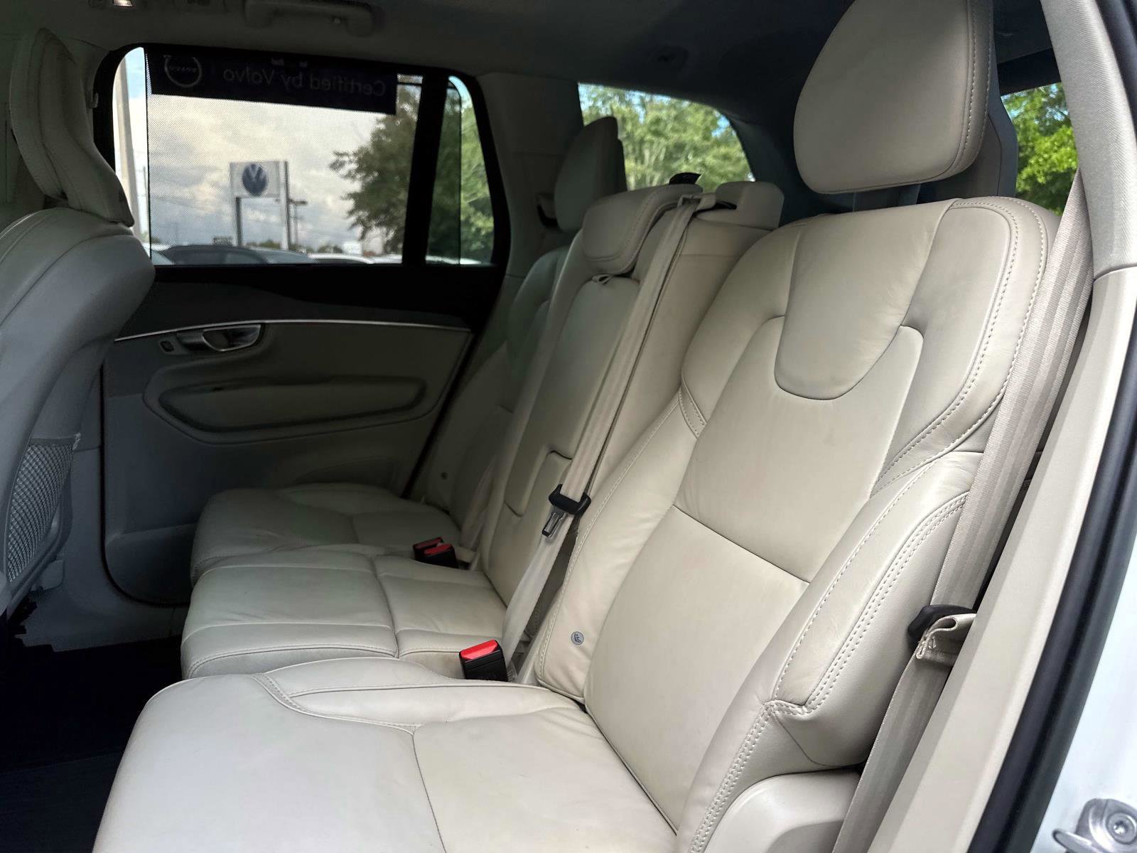 Certified 2023 Volvo XC90 B6 Ultimate w/ Protection Package Premier image 14