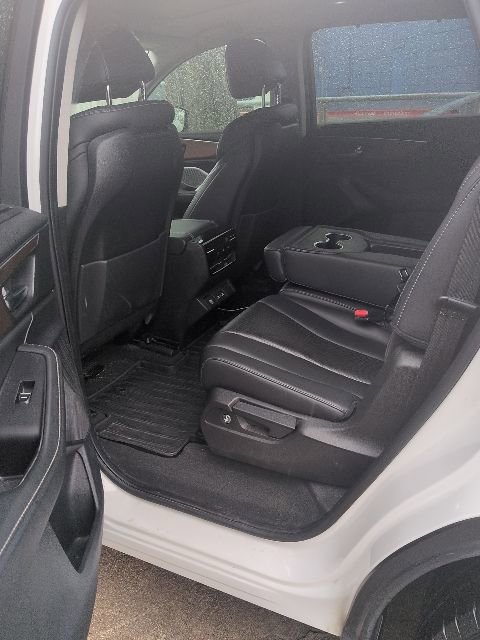 Used 2022 Acura MDX FWD w/ Technology Package image 7
