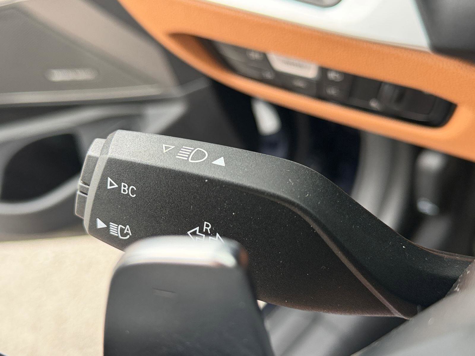 Used 2023 BMW M340i xDrive w/ Premium Package image 34