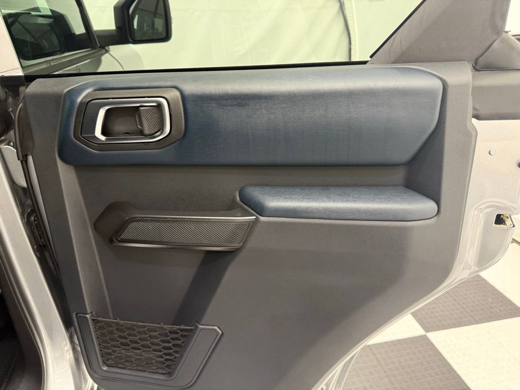 Used 2024 Ford Bronco Outer Banks image 23