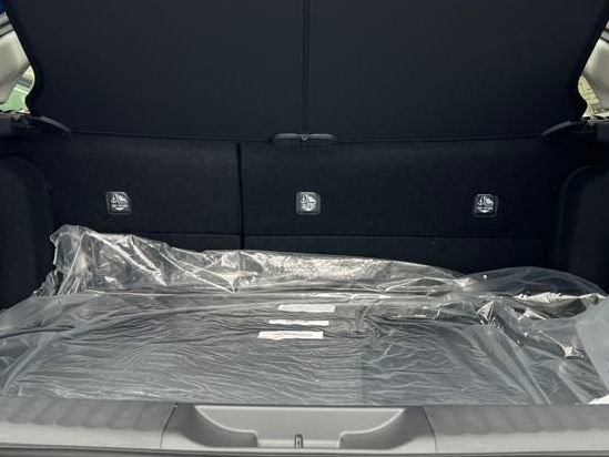 New 2026 Toyota Prius Plug-In Hybrid image 40