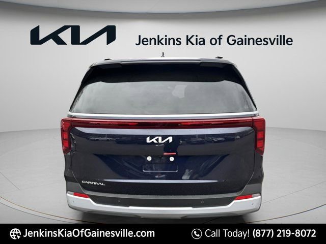 New 2026 Kia Carnival EX image 4