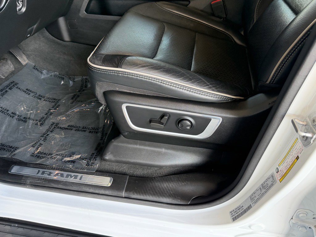 Used 2022 RAM 1500 Laramie image 22