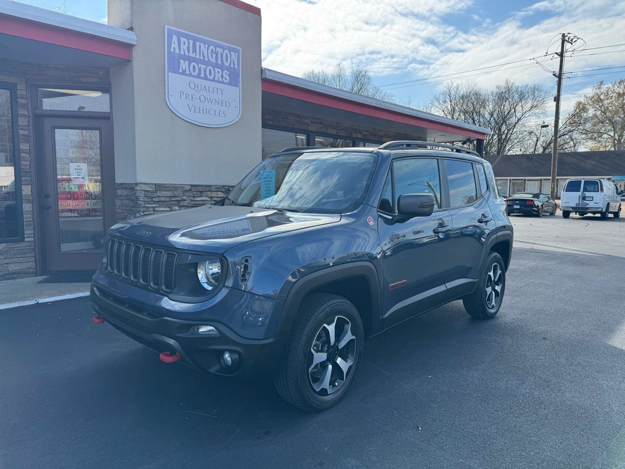 Used 2020 Jeep Renegade Trailhawk w/ Cold Weather Group AWD/4WD image 2