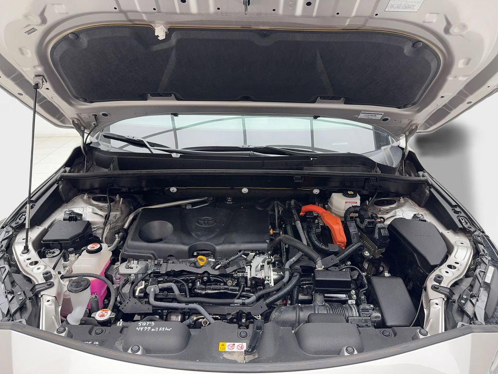 Used 2021 Toyota Venza XLE w/ Softex Package image 16