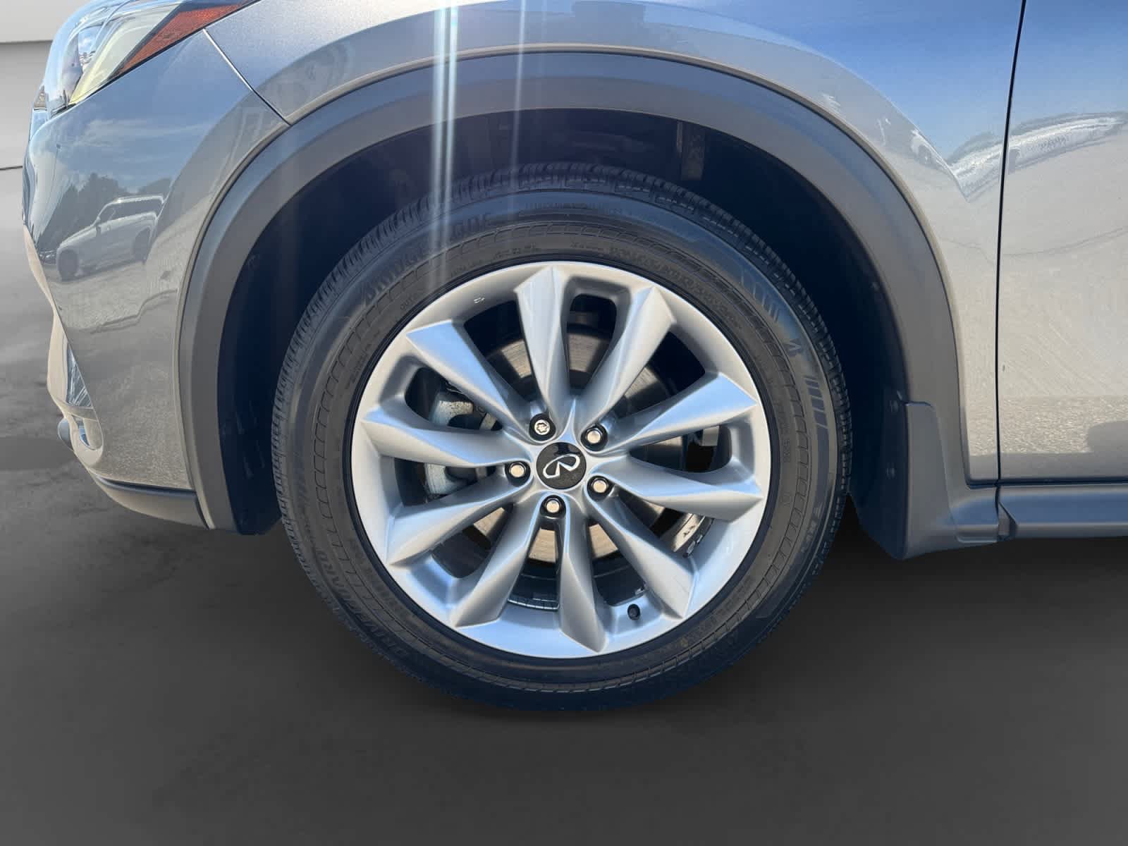 Used 2021 INFINITI QX50 Luxe w/ Cargo Package AWD/4WD image 9