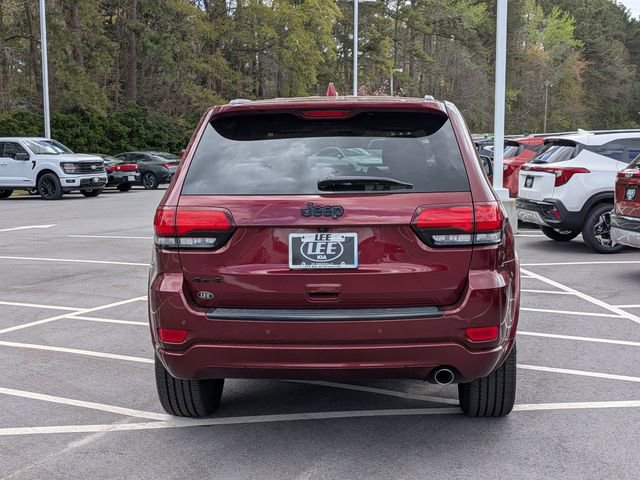 Used 2018 Jeep Grand Cherokee Altitude image 4