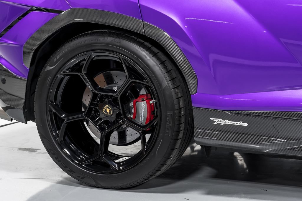 Used 2024 Lamborghini Urus Performante AWD/4WD image 58