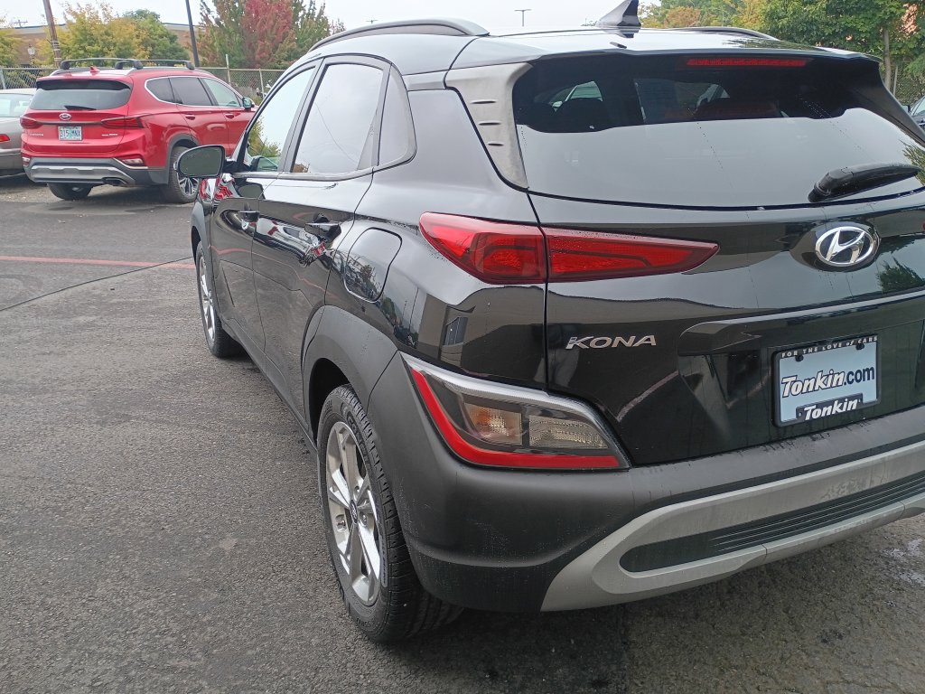 Used 2023 Hyundai Kona SEL w/ Convenience Package AWD/4WD image 6