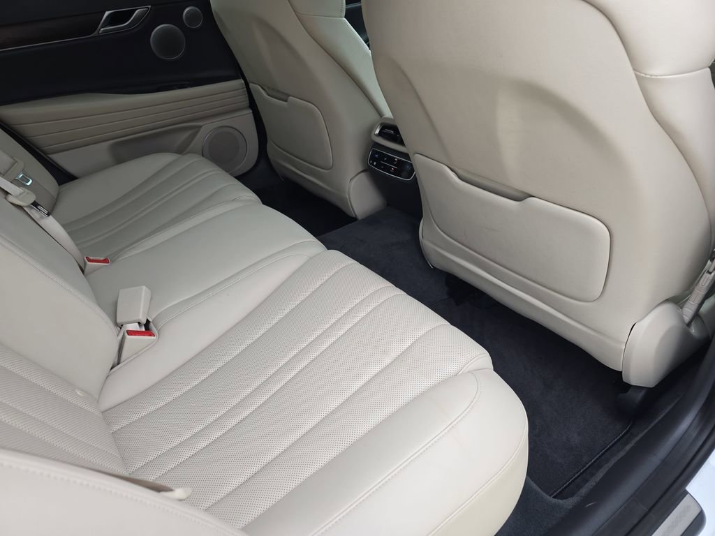 Used 2022 Genesis G80 2.5T w/ Advanced Package image 11