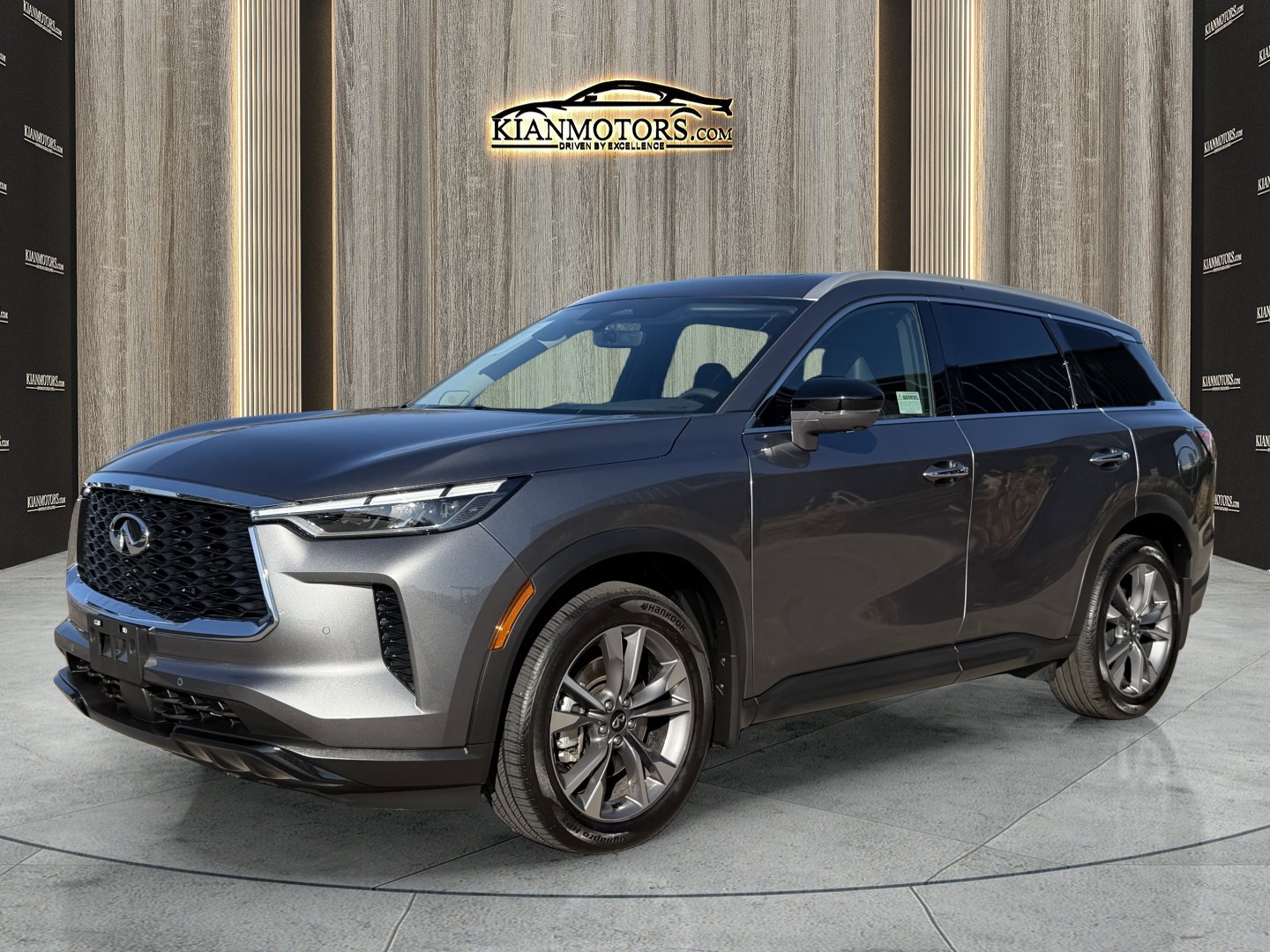 Used 2025 INFINITI QX60 Luxe FWD image 7