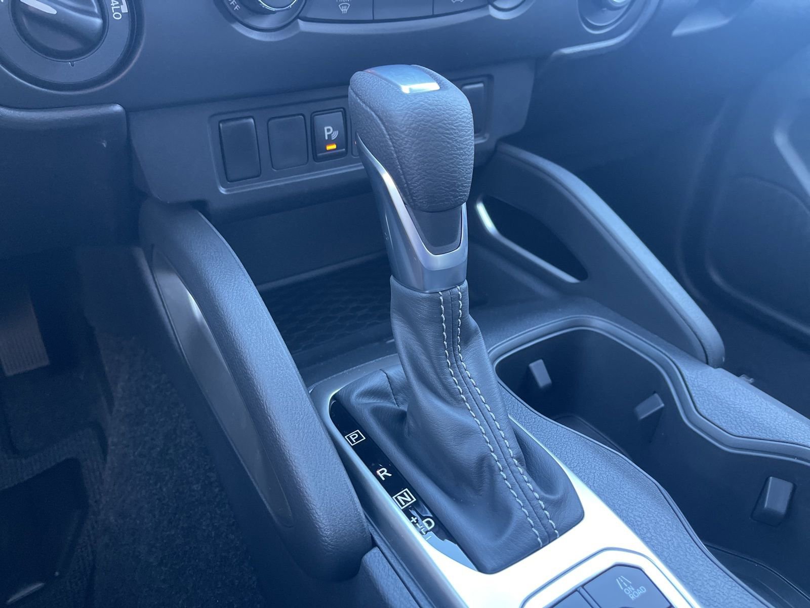 New 2026 Nissan Frontier SV w/ Tow Package image 28