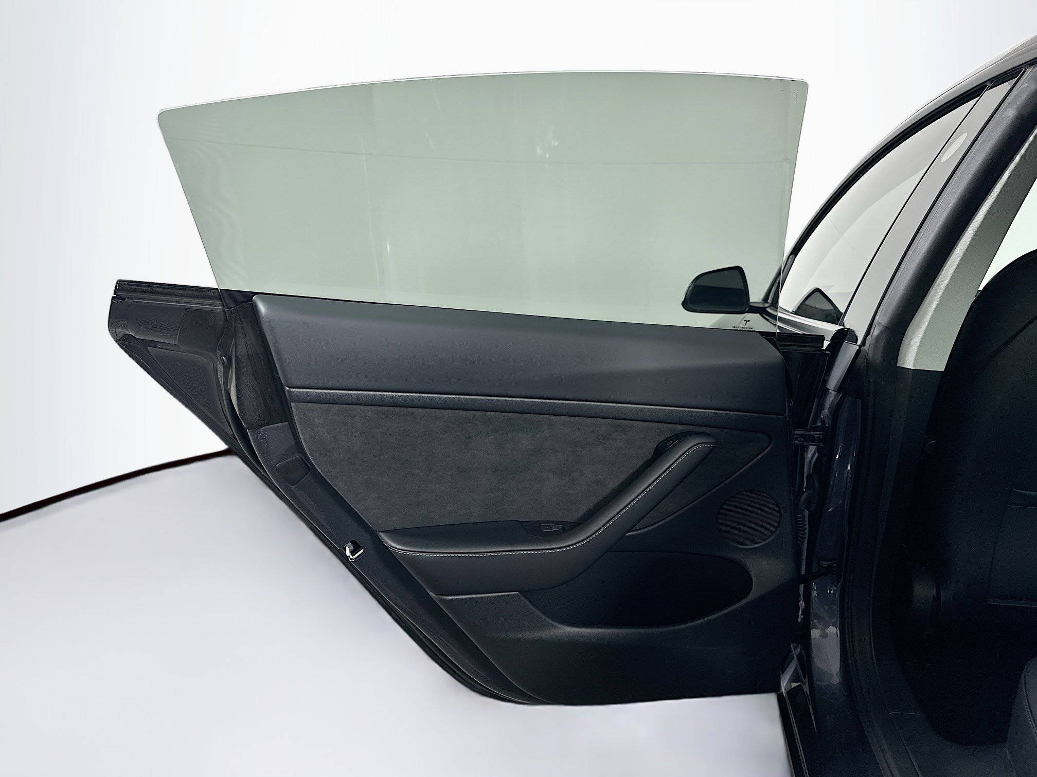 Used 2023 Tesla Model 3 Standard Range image 27