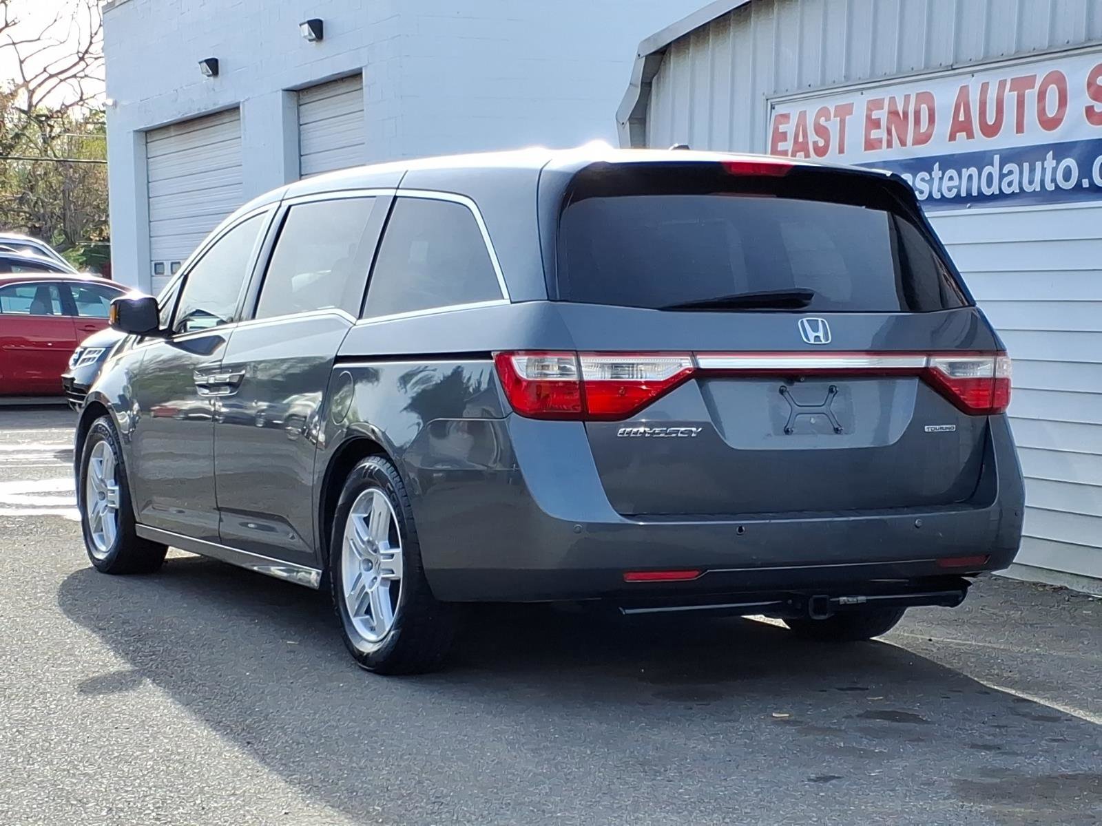 Used 2012 Honda Odyssey Touring image 3