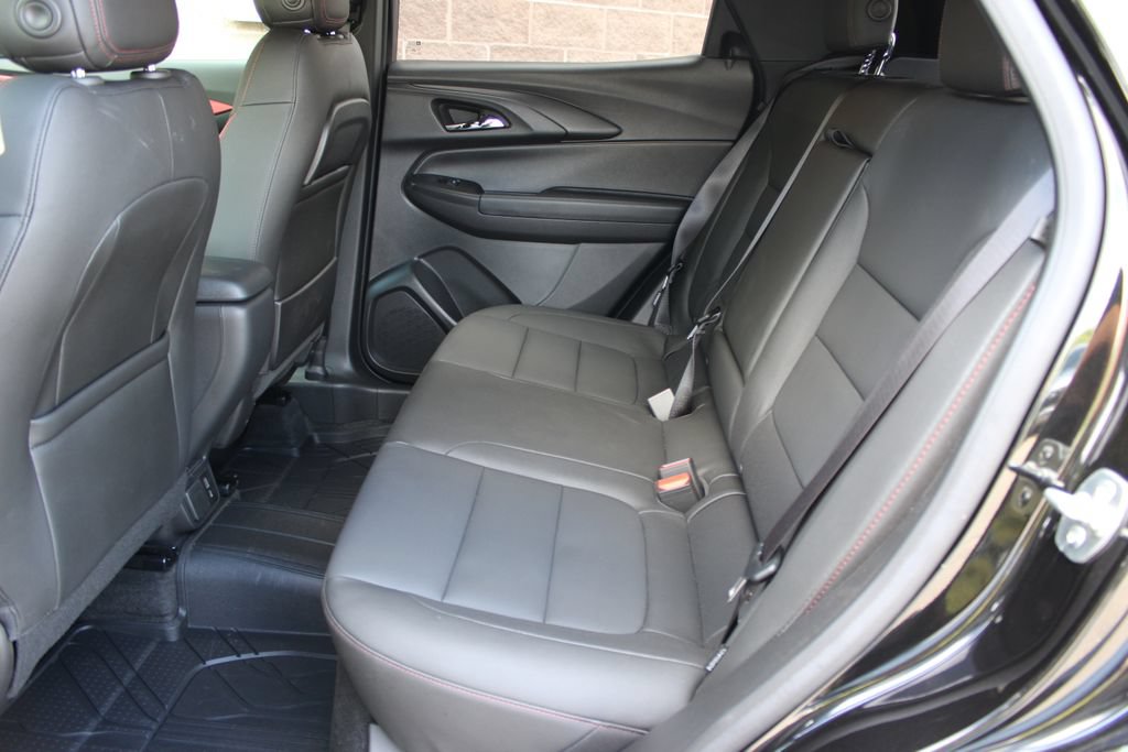 Used 2024 Chevrolet TrailBlazer RS w/ Convenience Package AWD/4WD image 40