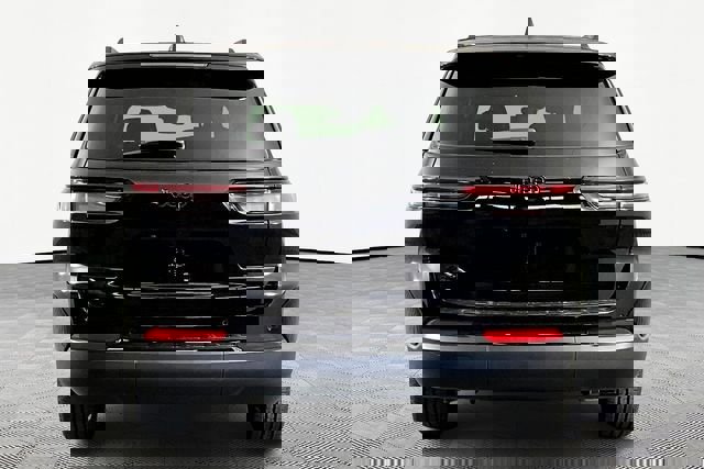 New 2025 Jeep Grand Cherokee L Altitude image 5