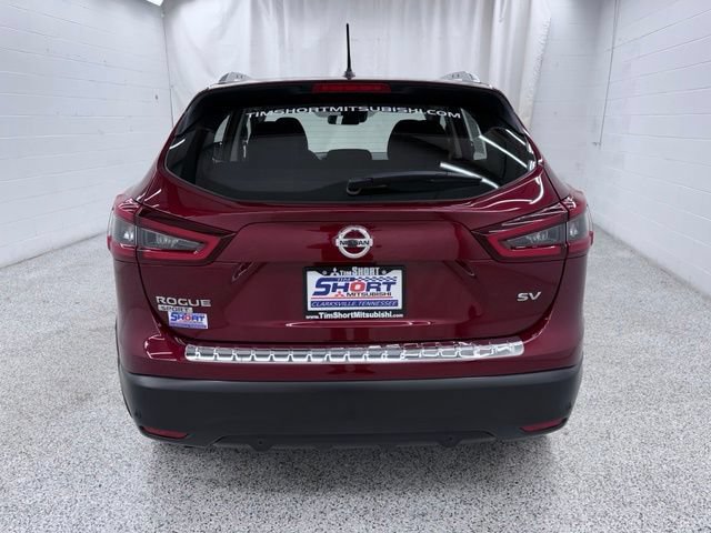 Used 2021 Nissan Rogue Sport SV FWD image 3