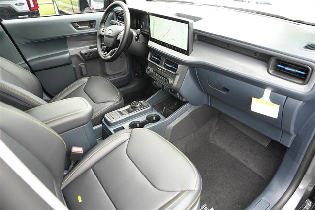 New 2025 Ford Maverick Lobo image 24