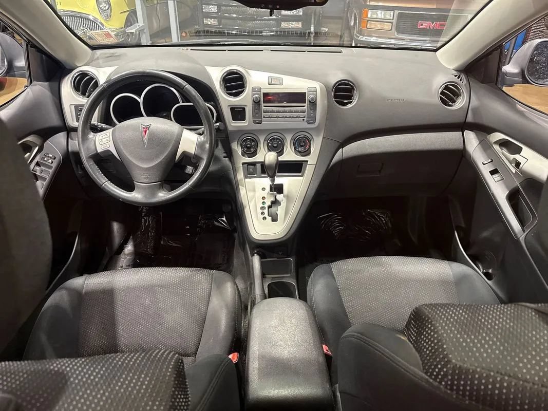 Used 2010 Pontiac Vibe AWD w/ Sun And Sound Package image 96