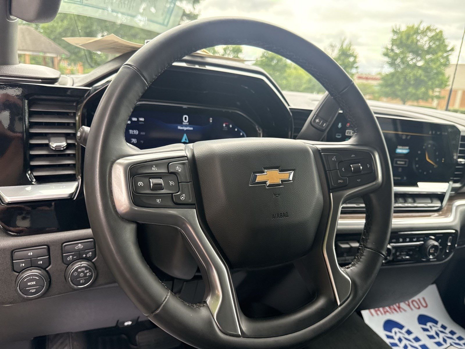 Used 2025 Chevrolet Silverado 2500 LT w/ Convenience Package AWD/4WD image 15