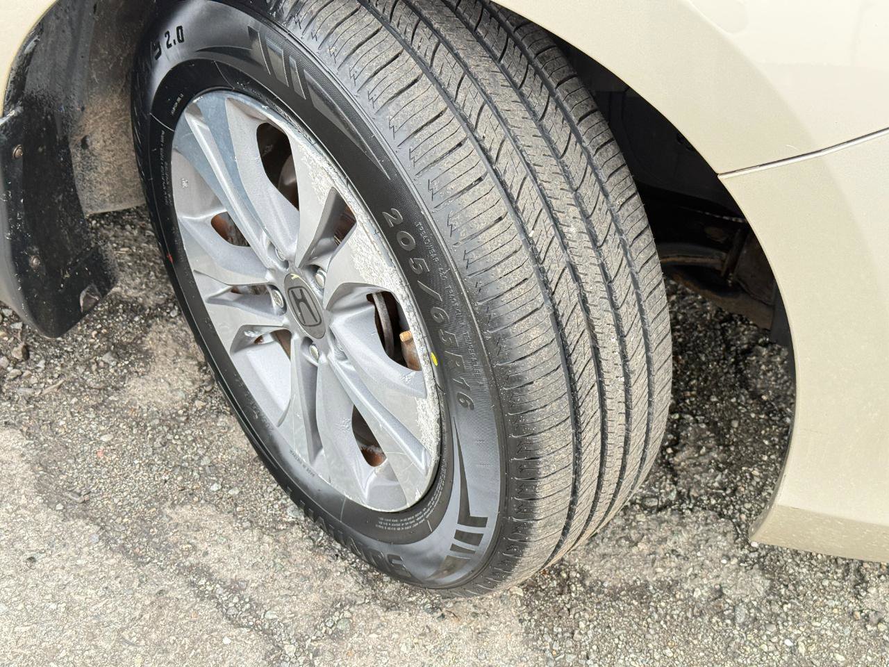 Used 2015 Honda Accord LX image 83