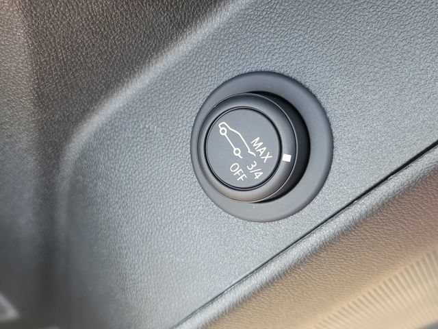 Used 2022 Chevrolet Equinox RS FWD image 11