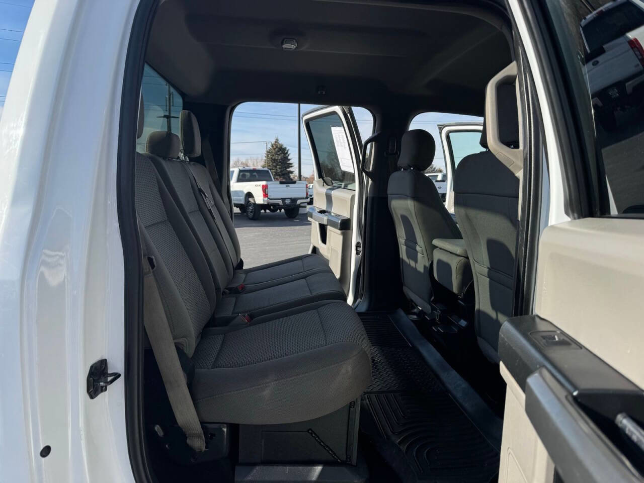 Used 2017 Ford F250 XLT w/ XLT Value Package image 33